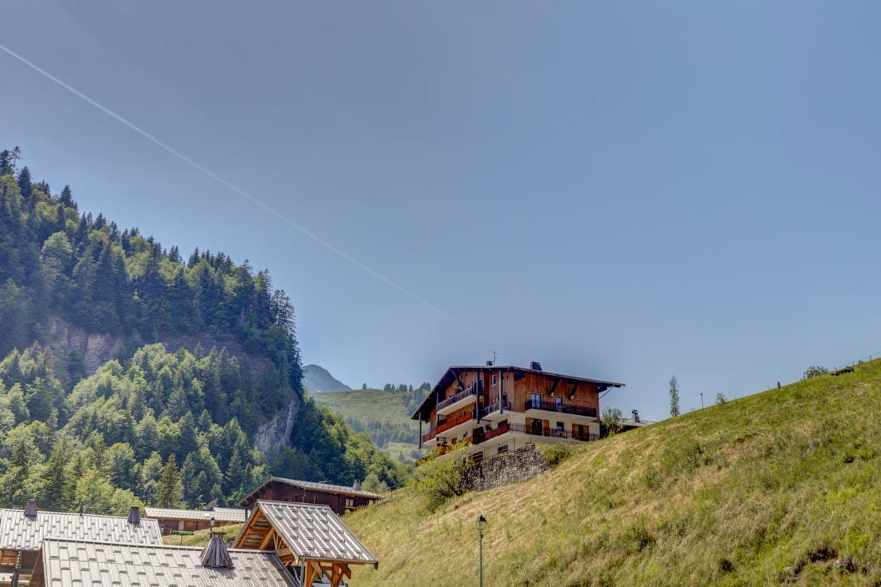 Le Col Des Aravis Apartment La Giettaz Luaran gambar
